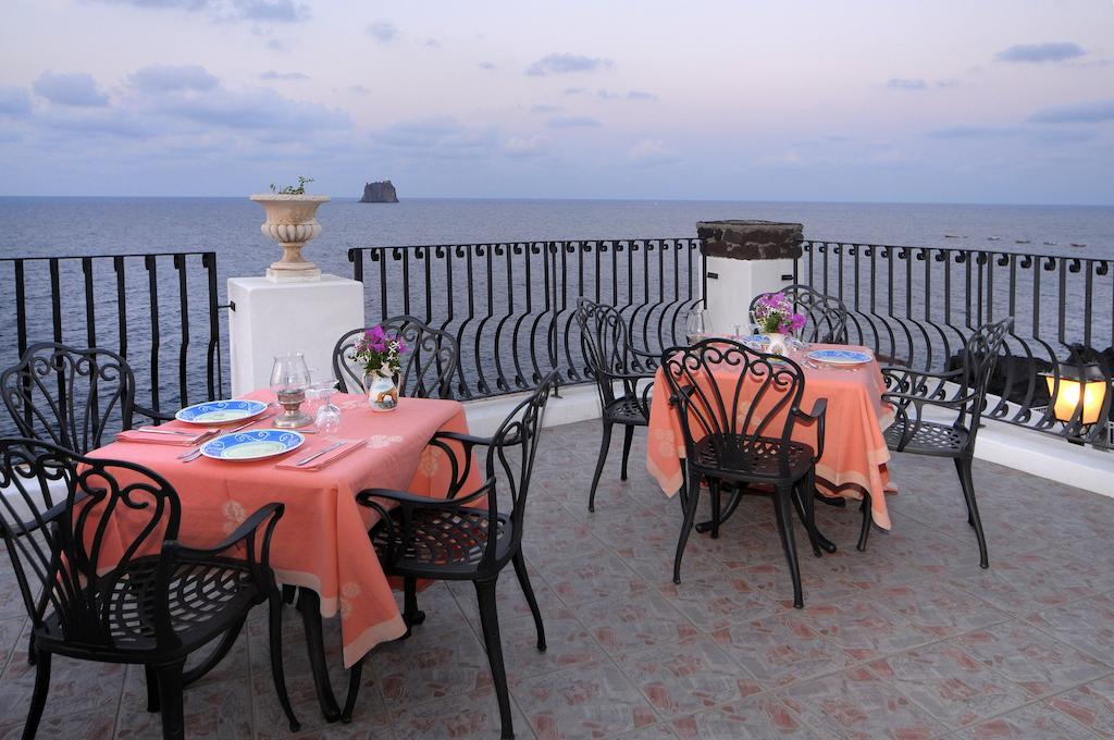 Hotel Villaggio Stromboli - Isola Di Stromboli Exterior foto