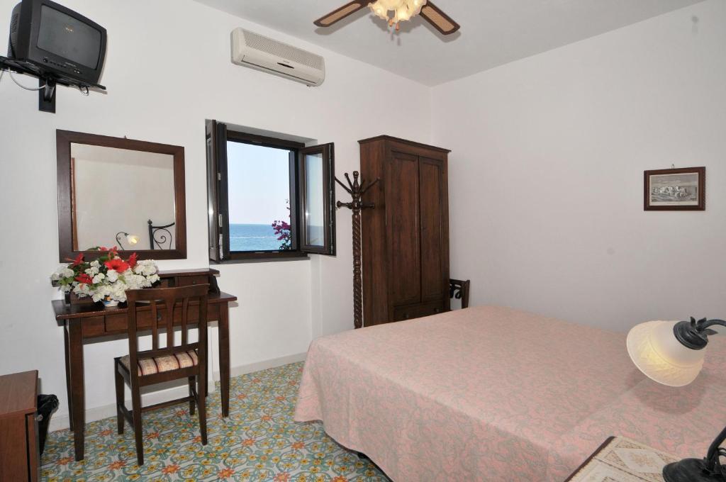 Hotel Villaggio Stromboli - Isola Di Stromboli Cameră foto